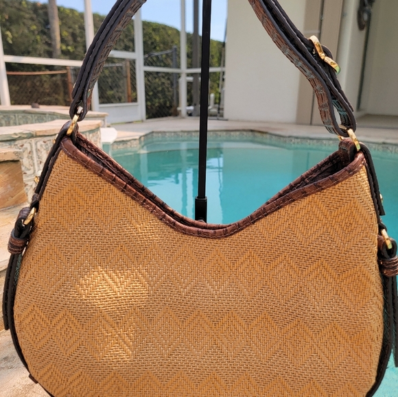 Francesco Biasia Raffia With Leather Croc Embossed Trim Shoulder Bag - Picture 2 of 8